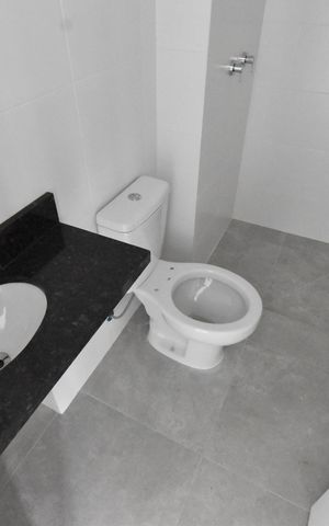 Apartamento à venda com 60m², 1 quarto e sem vagaBanheiro da Suíte