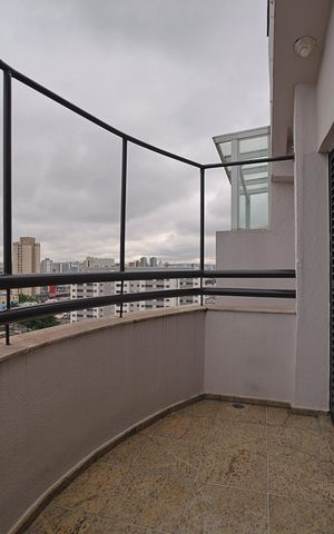 Apartamento à venda com 120m², 3 quartos e 2 vagasVaranda