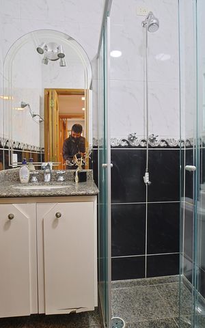 Apartamento à venda com 120m², 3 quartos e 2 vagasBanheiro