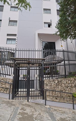 Apartamento à venda com 120m², 3 quartos e 2 vagasFachada