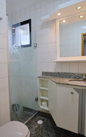 Apartamento à venda com 120m², 3 quartos e 2 vagasBanheiro do Quarto 3