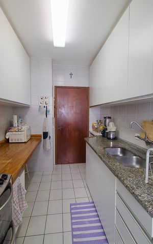 Apartamento à venda com 64m², 2 quartos e 1 vaga Apartamento à venda com 64m², 2 quartos e 1 vagaCozinha