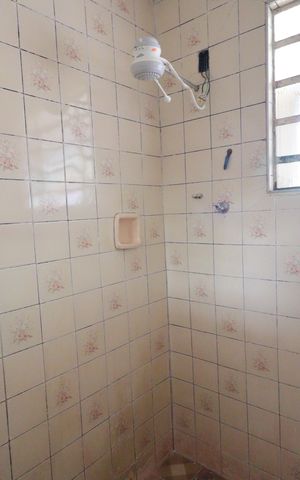 Casa para alugar com 64m², 2 quartos e 1 vagaBanheiro