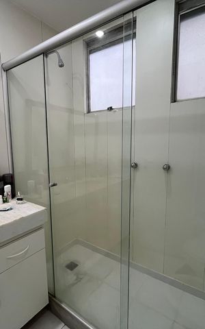Apartamento para alugar com 80m², 2 quartos e 1 vaga Apartamento para alugar com 80m², 2 quartos e 1 vagaBanheiro da Suíte