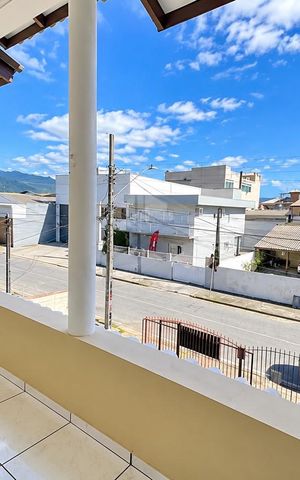 Casa para alugar com 240m², 4 quartos e 4 vagasÁrea externa