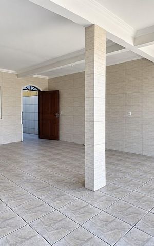 Casa para alugar com 240m², 4 quartos e 4 vagasÁrea externa