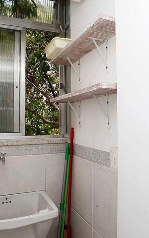 Apartamento para alugar com 54m², 2 quartos e sem vagaCozinha + Área de Serviço