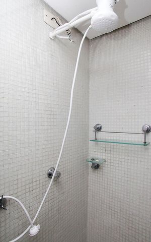 Apartamento para alugar com 54m², 2 quartos e sem vagaBanheiro