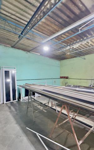Casa para alugar com 1200m², 4 quartos e 10 vagas Casa para alugar com 1200m², 4 quartos e 10 vagasSalão
