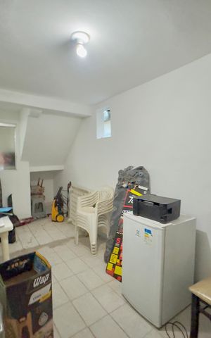 Casa para alugar com 1200m², 4 quartos e 10 vagas Casa para alugar com 1200m², 4 quartos e 10 vagasQuarto 1