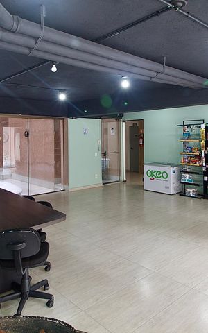 Apartamento para alugar com 32m², 1 quarto e 1 vaga Apartamento para alugar com 32m², 1 quarto e 1 vagaÁrea comum - Sala de Estudo
