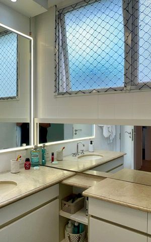 Apartamento à venda com 105m², 2 quartos e 1 vaga Apartamento à venda com 105m², 2 quartos e 1 vagaBanheiro