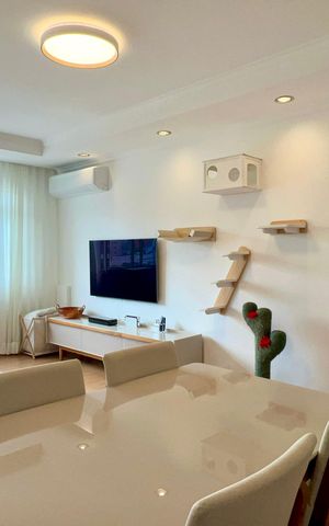 Apartamento à venda com 105m², 2 quartos e 1 vaga Apartamento à venda com 105m², 2 quartos e 1 vagaSala