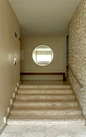 Apartamento à venda com 105m², 2 quartos e 1 vaga Apartamento à venda com 105m², 2 quartos e 1 vagaHall de entrada