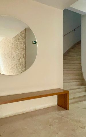 Apartamento à venda com 105m², 2 quartos e 1 vaga Apartamento à venda com 105m², 2 quartos e 1 vagaHall de entrada