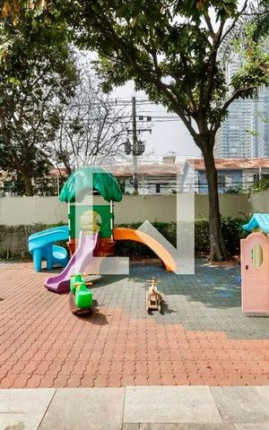 Apartamento para alugar com 126m², 3 quartos e 3 vagas Apartamento para alugar com 126m², 3 quartos e 3 vagasPlayground