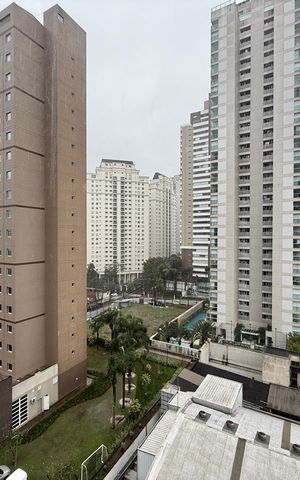 Apartamento para alugar com 126m², 3 quartos e 3 vagas Apartamento para alugar com 126m², 3 quartos e 3 vagasVista