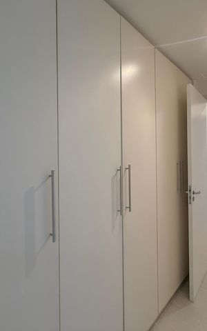 Apartamento para alugar com 126m², 3 quartos e 3 vagas Apartamento para alugar com 126m², 3 quartos e 3 vagasCloset Suíte 1