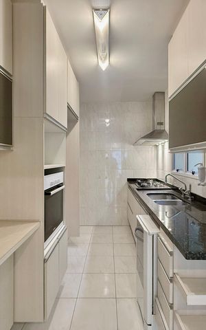 Apartamento para alugar com 126m², 3 quartos e 3 vagas Apartamento para alugar com 126m², 3 quartos e 3 vagasCozinha