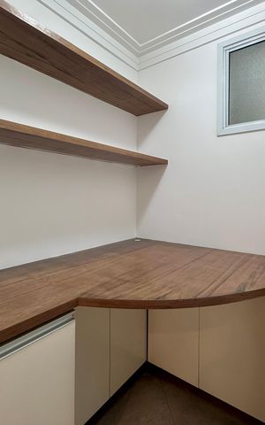 Apartamento para alugar com 126m², 3 quartos e 3 vagas Apartamento para alugar com 126m², 3 quartos e 3 vagasSala