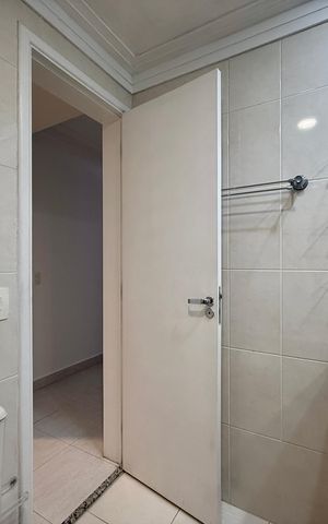 Apartamento para alugar com 126m², 3 quartos e 3 vagas Apartamento para alugar com 126m², 3 quartos e 3 vagasBanheiro Suíte 1