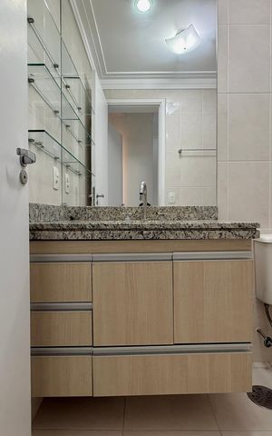 Apartamento para alugar com 126m², 3 quartos e 3 vagas Apartamento para alugar com 126m², 3 quartos e 3 vagasBanheiro Suíte 2