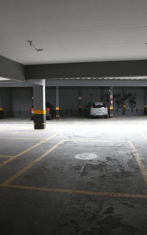 Apartamento à venda com 70m², 2 quartos e 1 vaga Apartamento à venda com 70m², 2 quartos e 1 vagaGaragem