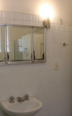 Casa para alugar com 255m², 4 quartos e 2 vagasBanheiro 2