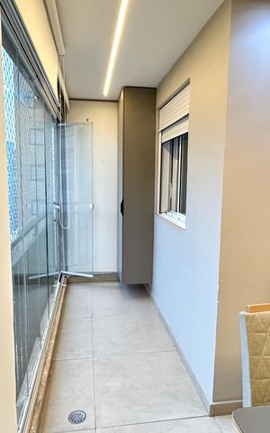 Apartamento para alugar com 90m², 3 quartos e 2 vagas Apartamento para alugar com 90m², 3 quartos e 2 vagasVaranda da Sala