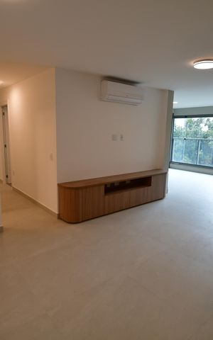 Apartamento para alugar com 130m², 3 quartos e 2 vagasSala