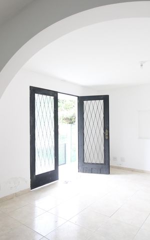 Casa de condomínio para alugar com 120m², 2 quartos e sem vagaSala