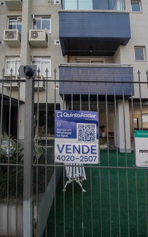 Apartamento à venda com 71m², 2 quartos e 1 vaga Apartamento à venda com 71m², 2 quartos e 1 vagaPlaca
