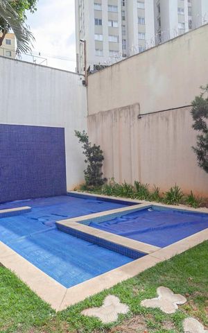 Apartamento para alugar com 65m², 2 quartos e 1 vagaÁrea comum - Piscina