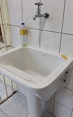 Apartamento para alugar com 145m², 2 quartos e 1 vagaÁrea de Serviço