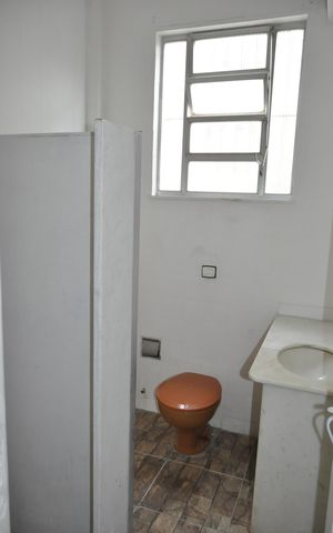 Apartamento à venda com 60m², 2 quartos e sem vagaBanheiro social