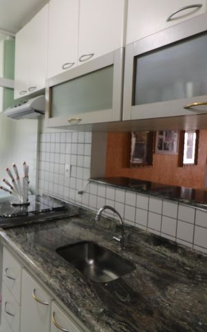 Apartamento para alugar com 74m², 3 quartos e 2 vagasCozinha