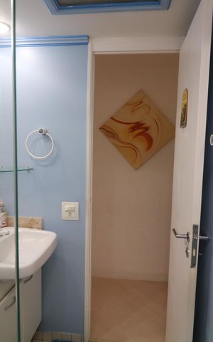 Apartamento para alugar com 74m², 3 quartos e 2 vagasBanheiro