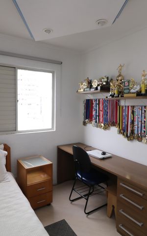 Apartamento para alugar com 74m², 3 quartos e 2 vagasQuarto