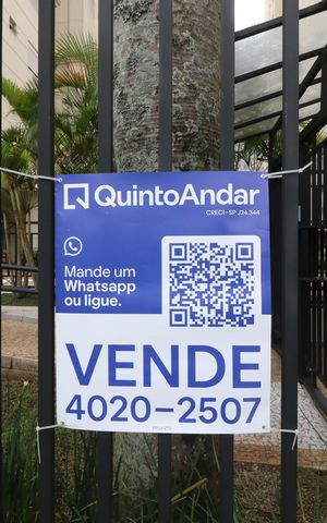 Apartamento à venda com 96m², 3 quartos e 2 vagasFachada