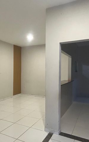 Casa para alugar com 120m², 3 quartos e 2 vagas Casa para alugar com 120m², 3 quartos e 2 vagasSala