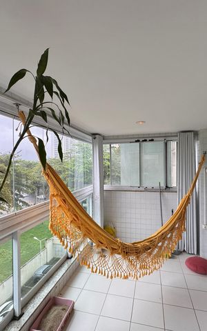 Apartamento à venda com 80m², 3 quartos e 1 vaga Apartamento à venda com 80m², 3 quartos e 1 vagaVaranda