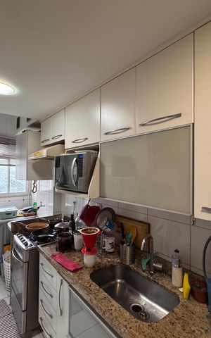 Apartamento à venda com 80m², 3 quartos e 1 vaga Apartamento à venda com 80m², 3 quartos e 1 vagaCozinha e Área de Serviço