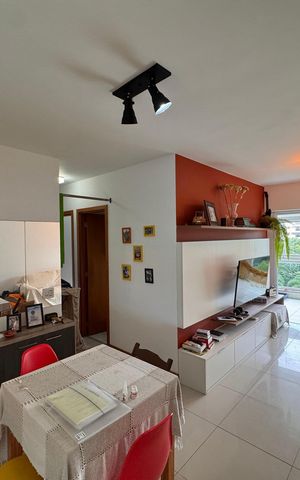 Apartamento à venda com 80m², 3 quartos e 1 vaga Apartamento à venda com 80m², 3 quartos e 1 vagaSala