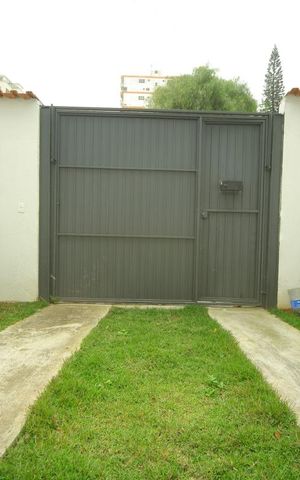 Casa à venda com 90m², 2 quartos e 1 vagaGaragem 