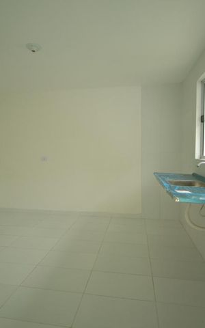 Casa à venda com 90m², 2 quartos e 1 vagaCozinha 