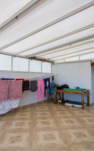 Apartamento à venda com 170m², 2 quartos e 2 vagas Apartamento à venda com 170m², 2 quartos e 2 vagasÁrea externa