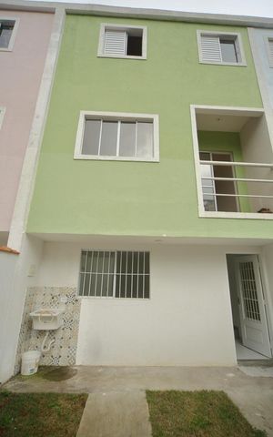 Casa à venda com 90m², 2 quartos e 1 vagaGaragem /vista interna 