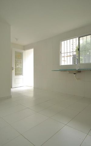 Casa à venda com 90m², 2 quartos e 1 vagaCozinha 
