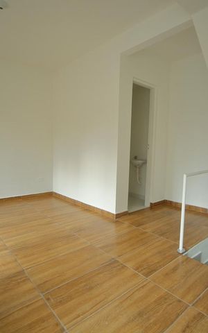 Casa à venda com 90m², 2 quartos e 1 vagaSala