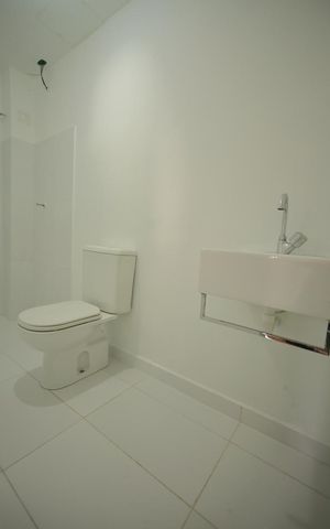 Casa à venda com 90m², 2 quartos e 1 vagaBanheiro dos quartos 